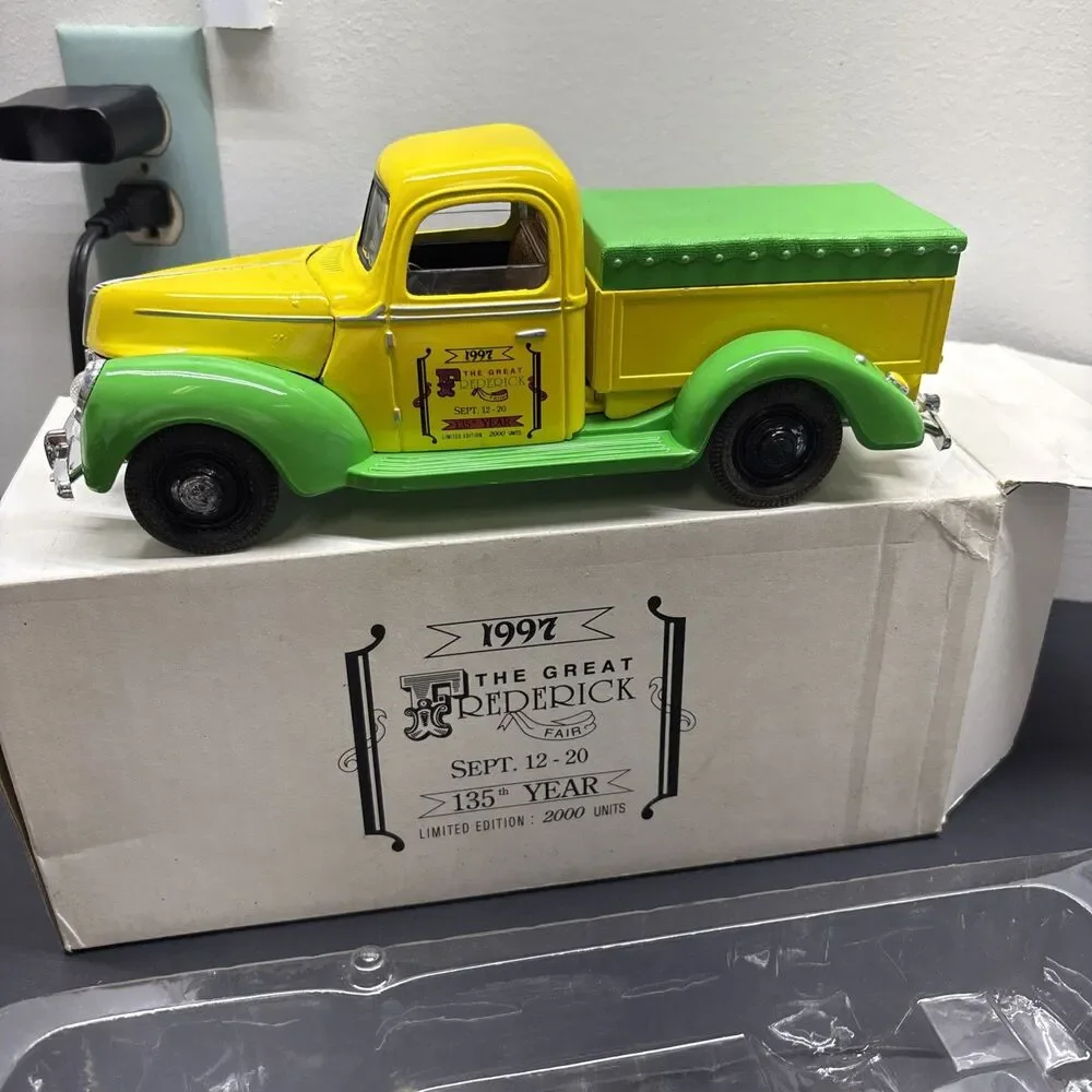 1997 Ertl Coin Bank The Great Frederick Fair Maryland 135th Year